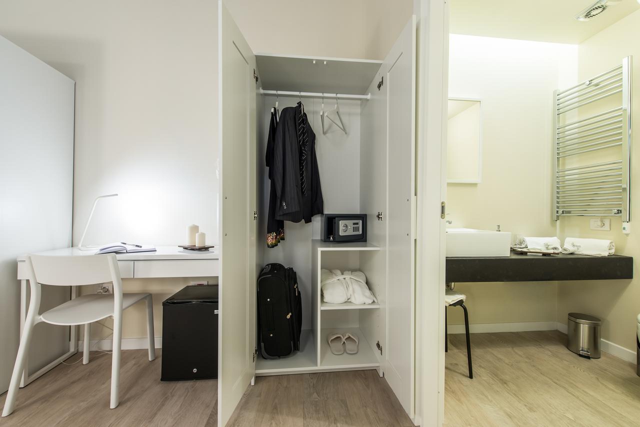 Luxuryenne Hotel Cagliari Kültér fotó
