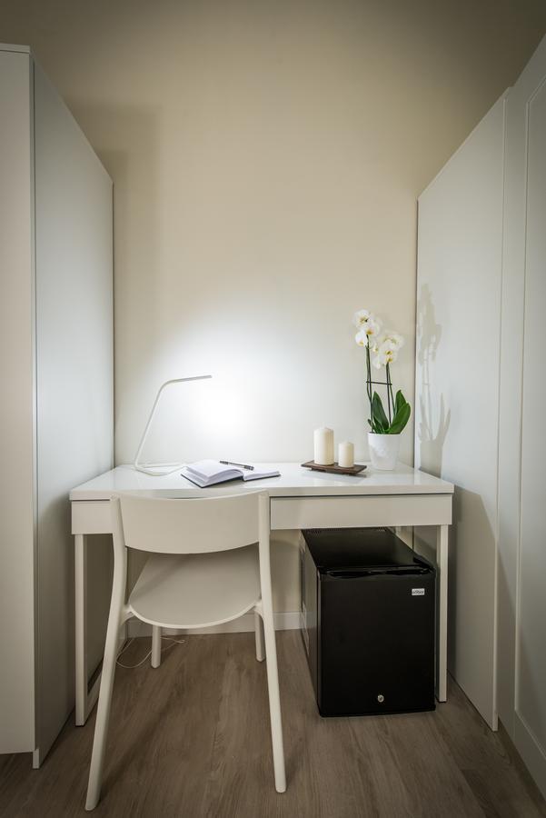 Luxuryenne Hotel Cagliari Kültér fotó