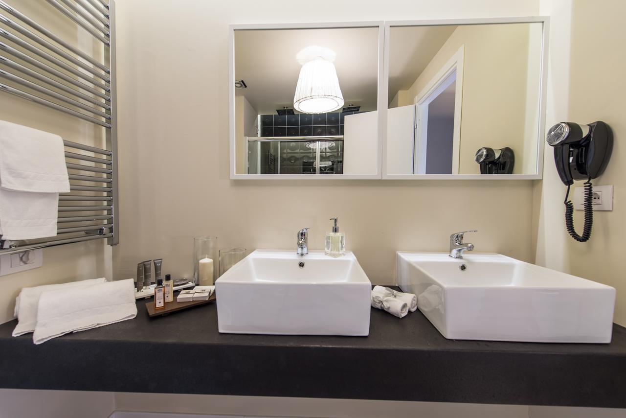 Luxuryenne Hotel Cagliari Kültér fotó
